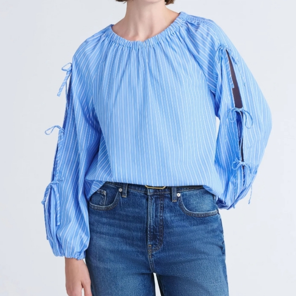 Free Assembly Women's Size M (8-10) Gathered Neck Cotton Top w/Long Tie Sleeves